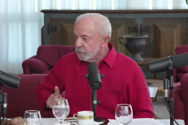 Lula reforça ataque às bets: "Minha disposição pessoal é acabar"