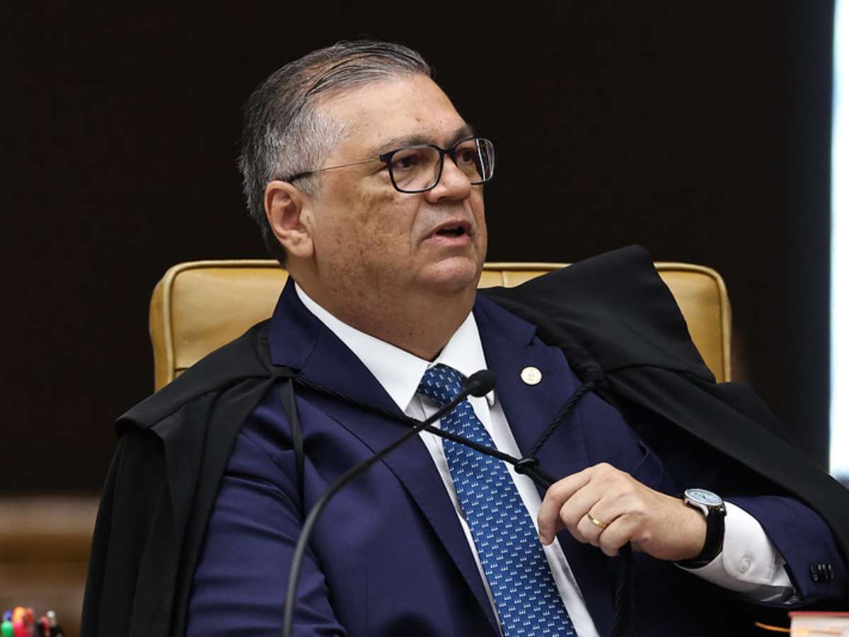 Flávio Dino pede vista de julgamento no STF