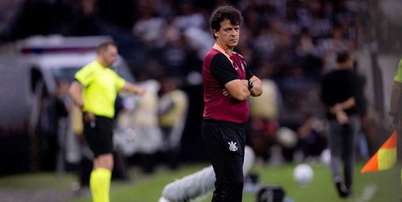 Fernando Diniz tem 48,8% de aproveitamento no comando do Corinthians &ndash; Foto: Rodrigo Coca / Agencia Corinthians / Jogada10