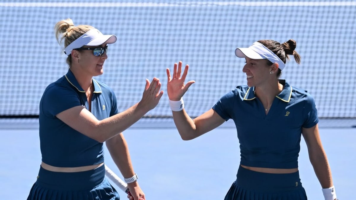 Stefani e Dabrowski ganham no super tie-break do SP Open e erguem o quarto título do ano