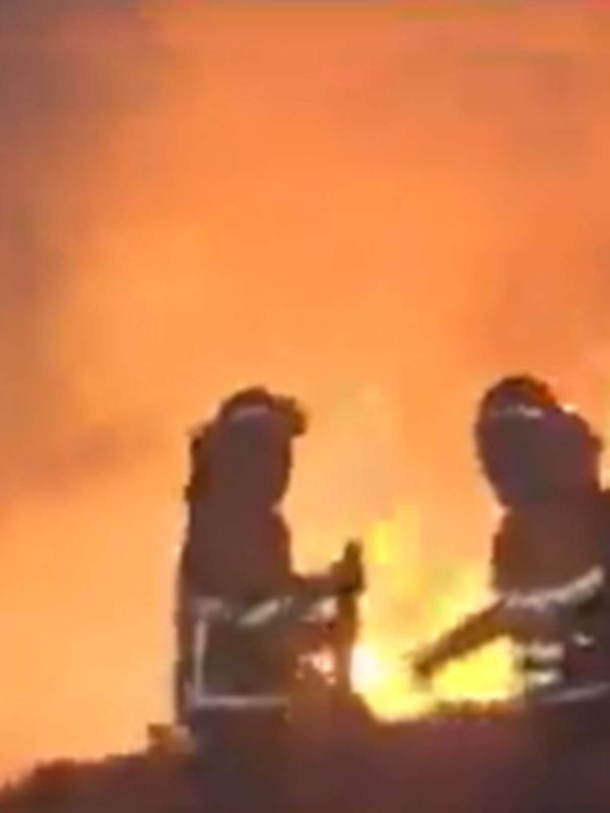 Incêndio florestal atinge capital do Equador e consome 200 hectares; veja vídeo