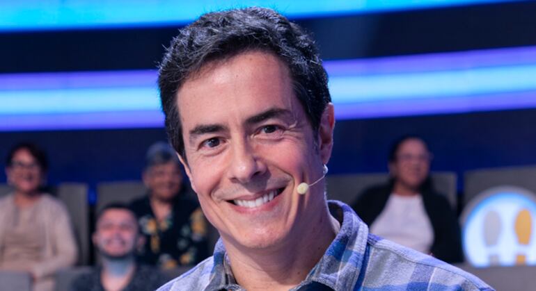 Felipe Folgosi vai além da atuação e comenta sucesso como roteirista de cinema e escritor: ‘Sou um contador de histórias’
