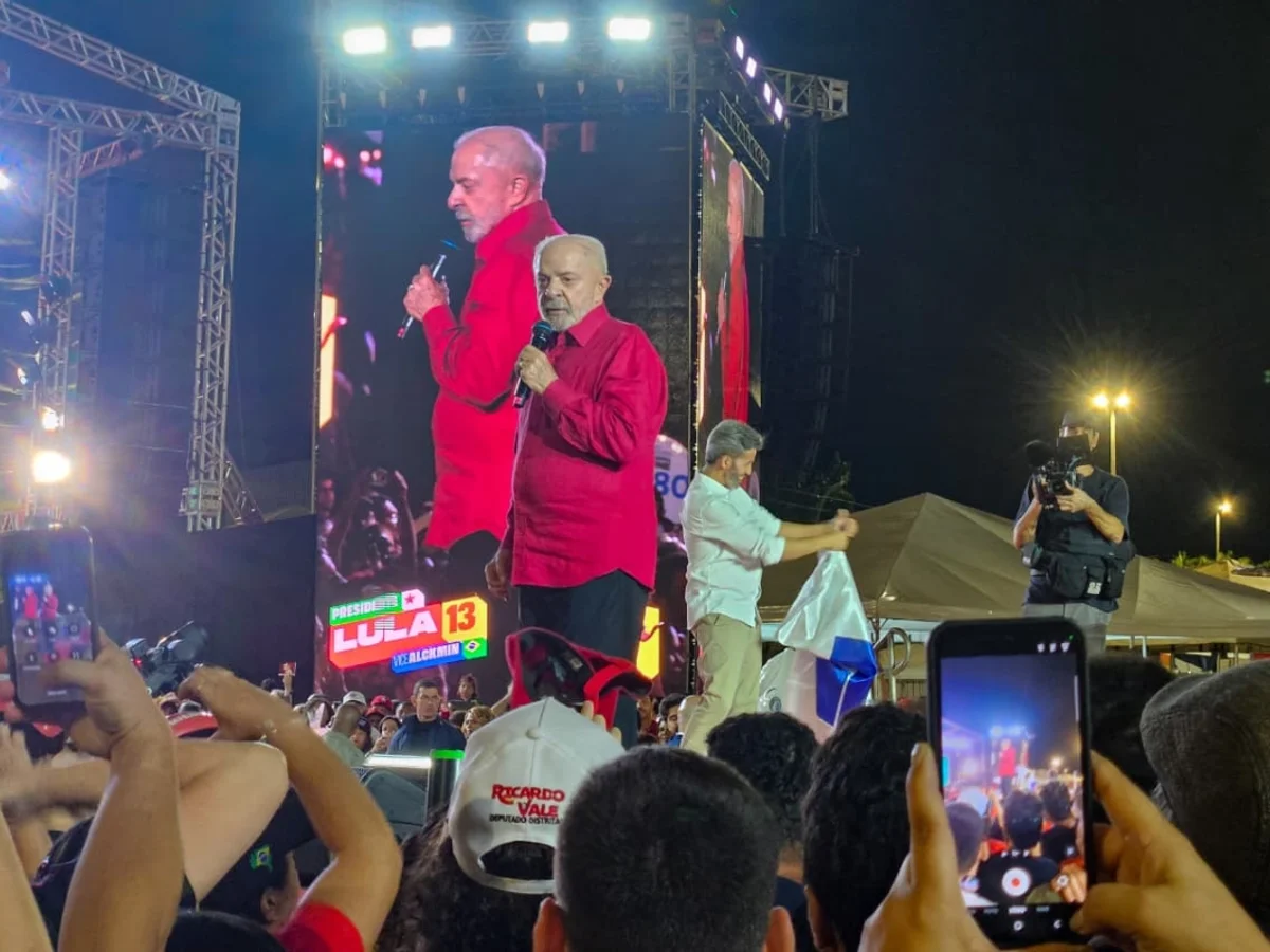 Lula diz que pedirá a Trump para que "não se meta nas eleições do Brasil"