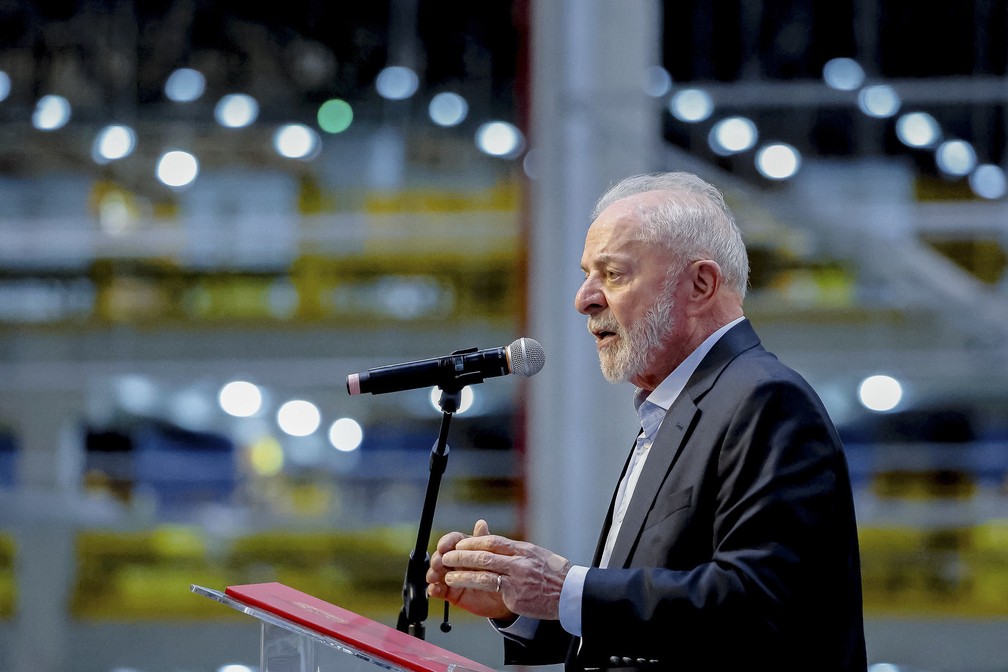 Lula durante visita ao centro de distribuição do Mercado Livre em São Paulo — Foto: Ricardo Stuckert/Presidência da República