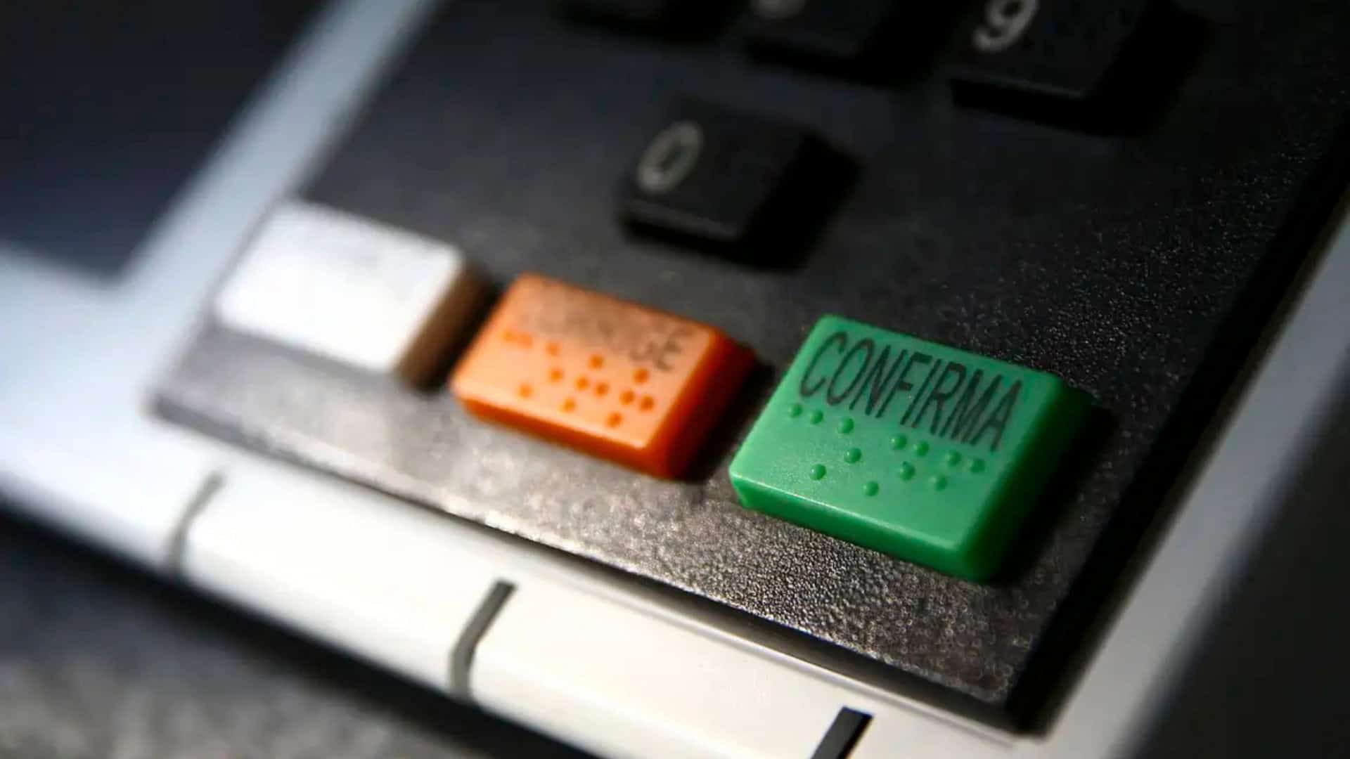 Vídeos falsos e IA superam fake news como ameaça à democracia, alerta novo guia do CGI.br