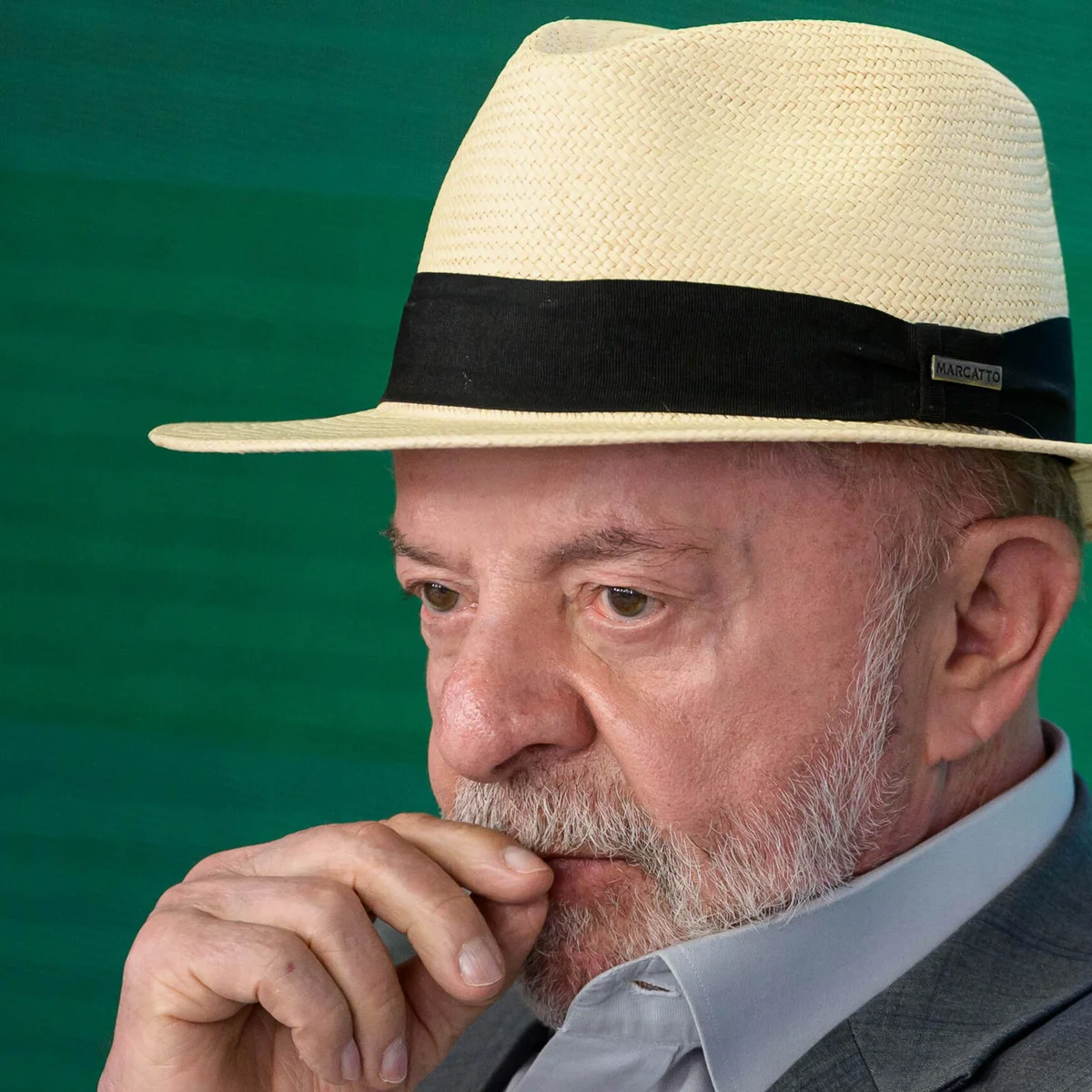 Ataque indireto a Flávio: Lula resgata “fila do osso”, Covid e desmatamento