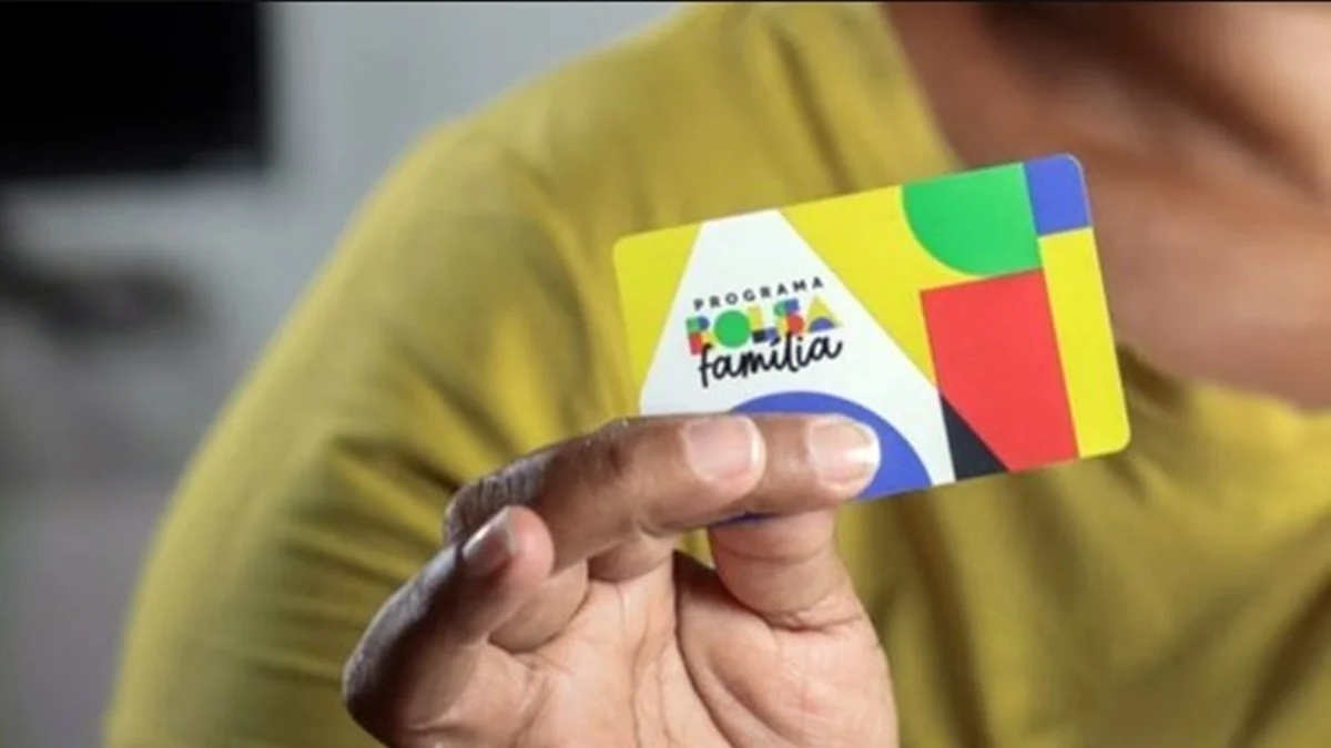 Bolsa Família começa a ser pago nesta quinta-feira (17/9); veja calendário