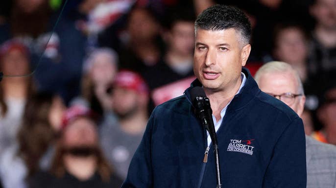 7 republicanos se rebelaram contra Trump e votaram com os democratas para limitar os poderes de guerra do Irã