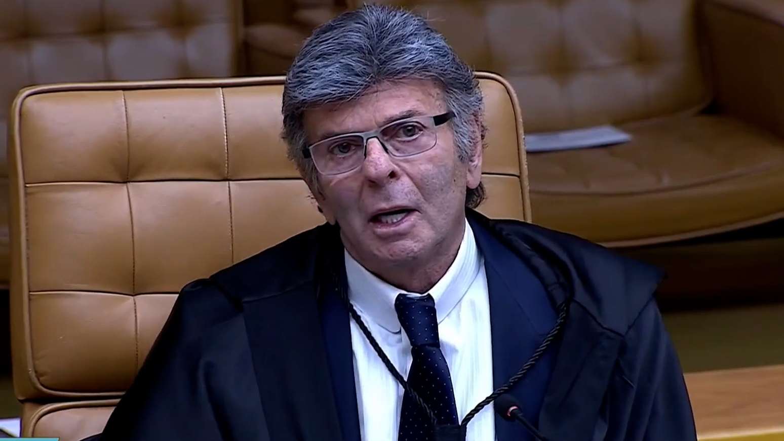 Imagem da matéria: Fux é sorteado relator de ação que busca acesso a visitas de esposa de Moraes ao Senado