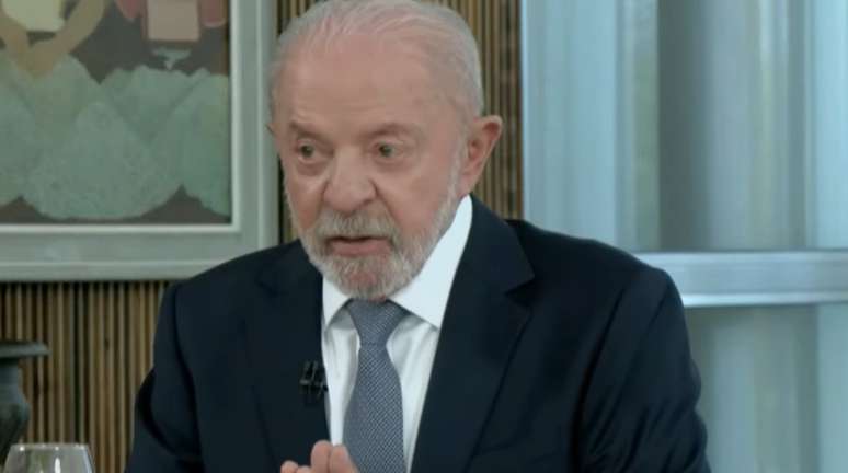 Lula evita se comprometer com indicação de mulheres ao STF, chama TV Justiça de 'maldita' e se exalta ao defender fim das Bets