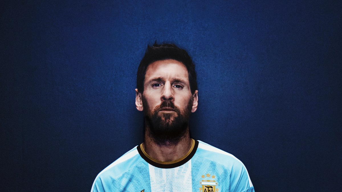 Adidas lança camisa especial da Argentina para a despedida de Messi; veja fotos