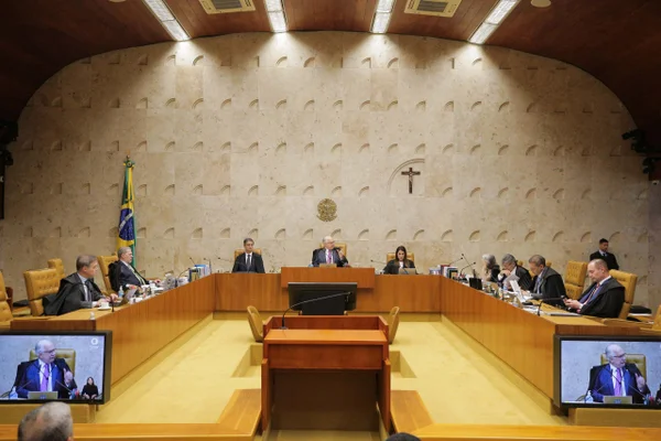 STF aplica Ficha Limpa a condenações antigas por crimes sexuais e homicídio