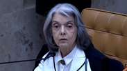 C&aacute;rmen L&uacute;cia diz estar 'envergonhada' e pede desculpas ao povo brasileiro por crise no STF