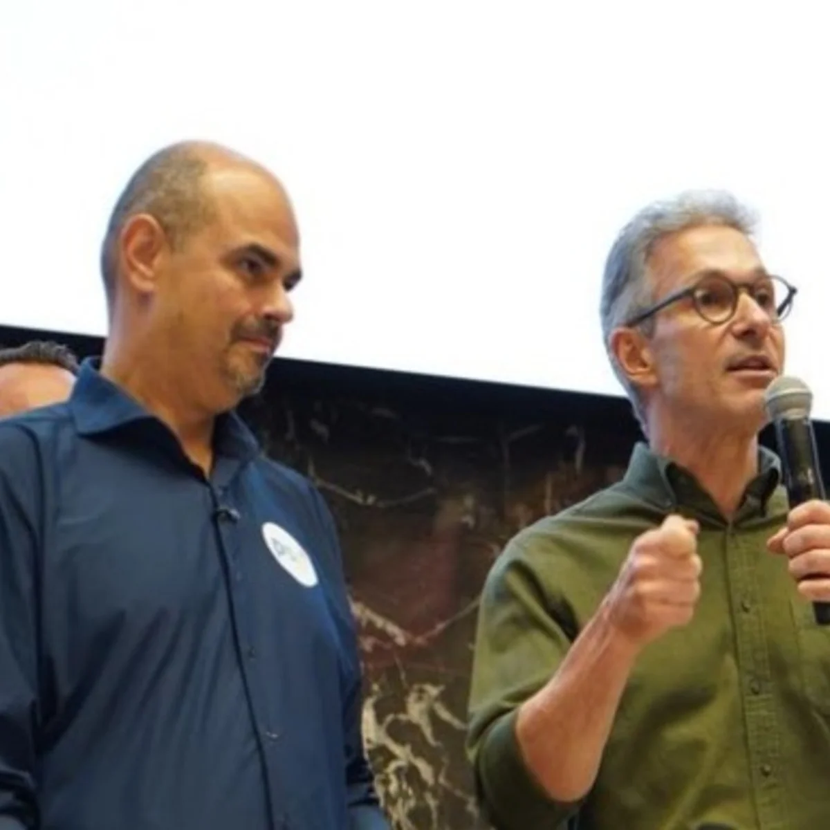 Zema não libera Simões para apoiar Flávio Bolsonaro no 1º turno