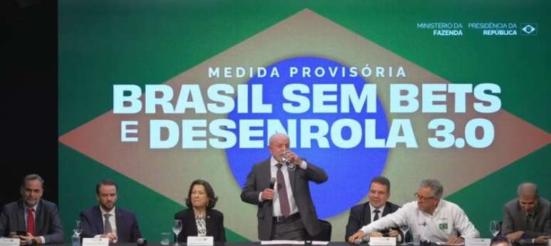 Proibição das bets ganha apoio nas redes, mas Lula é pouco associado à medida, aponta pesquisa