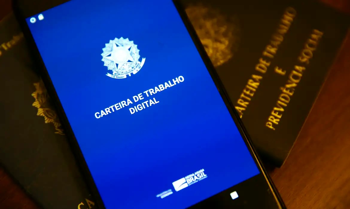 Formalização: apesar de recorde no país, 65% dos empregadores e autônomos não têm CNPJ
