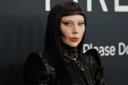 Imagem da matéria: Lady Gaga teve a primeira filha por barriga de aluguel, afirma site