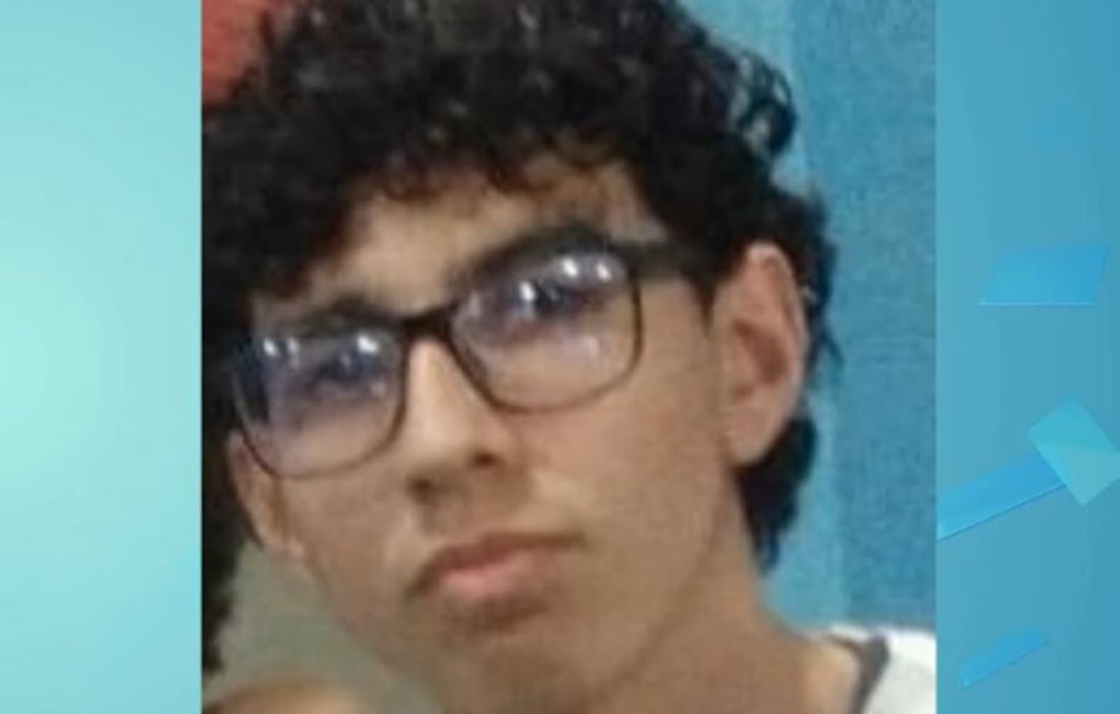Adolescente é esfaqueado durante assalto perto de escola no RJ; família confirma morte