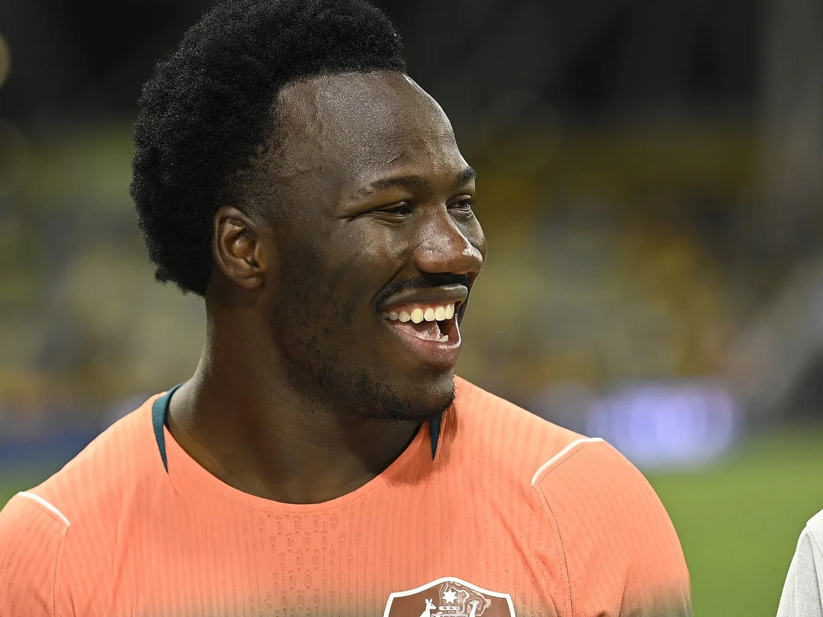 Autor do gol da Austrália, Irankunda nasceu em campo de refugiados