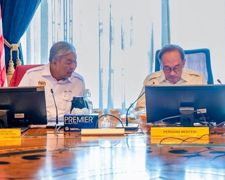 O 'fundo de solidariedade' de Najib Razak arrecada US$ 2,27 milhões, ainda abaixo da meta de US$ 12,27 milhões: DPM Zahid