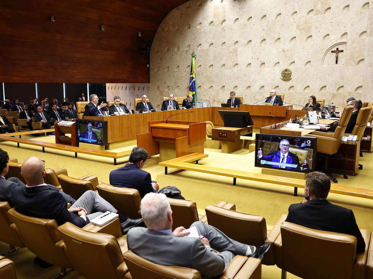 Julgamento marcado por indefinições e bate-bocas 'agrava perda de credibilidade' do STF, avaliam especialistas