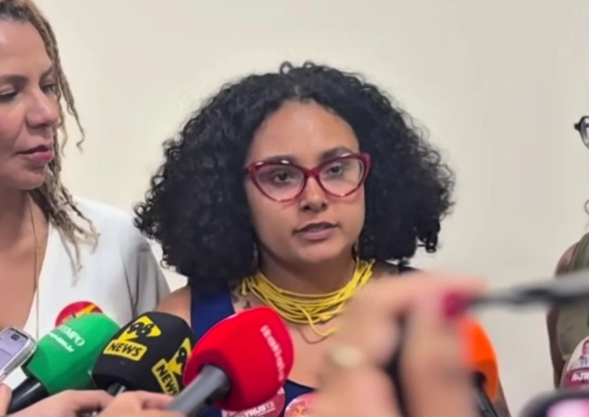 Iza Lourenço presidente do PSol em MG