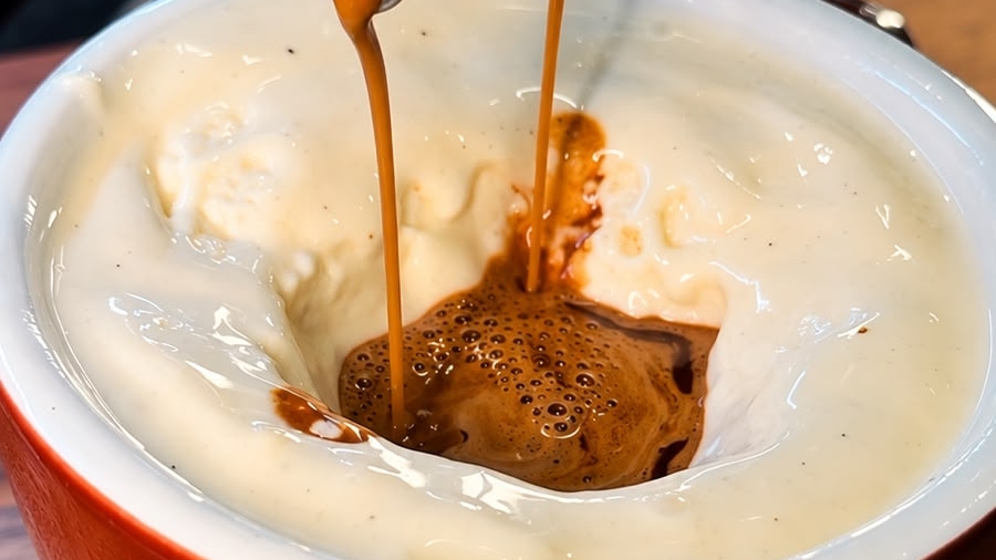 Affogatomisù: quando o clássico italiano encontra o café brasileiro