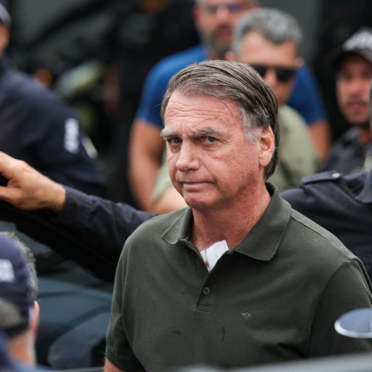Defesa de Jair Bolsonaro pede suspensão de pena ao STF
