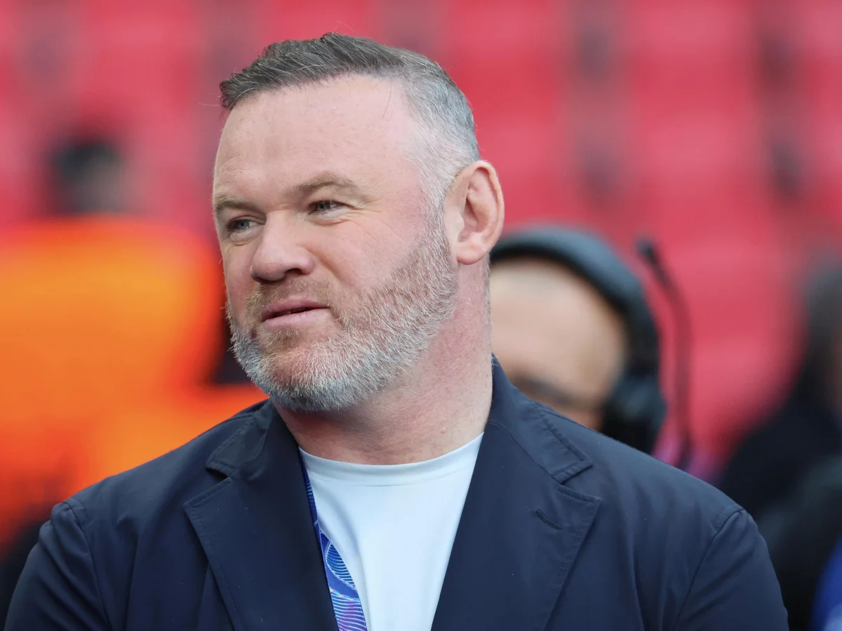 Nova vida de Rooney: lenda do United para de beber e pode entrar em reality