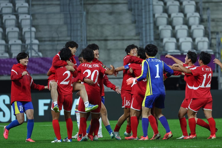 Coreia do Norte busca ampliar hegemonia no futebol feminino de base e se reafirmar como potência