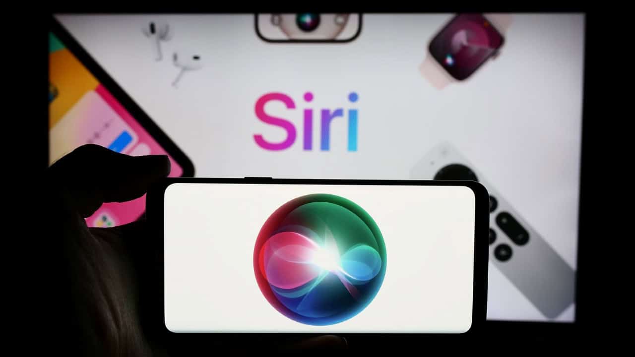 Apple pode pagar até R$ 491 por iPhone após acordo sobre atraso em recursos de inteligência artificial