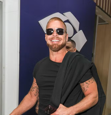Ricky Martin desembarcando no RJ Foto: AGNEWS