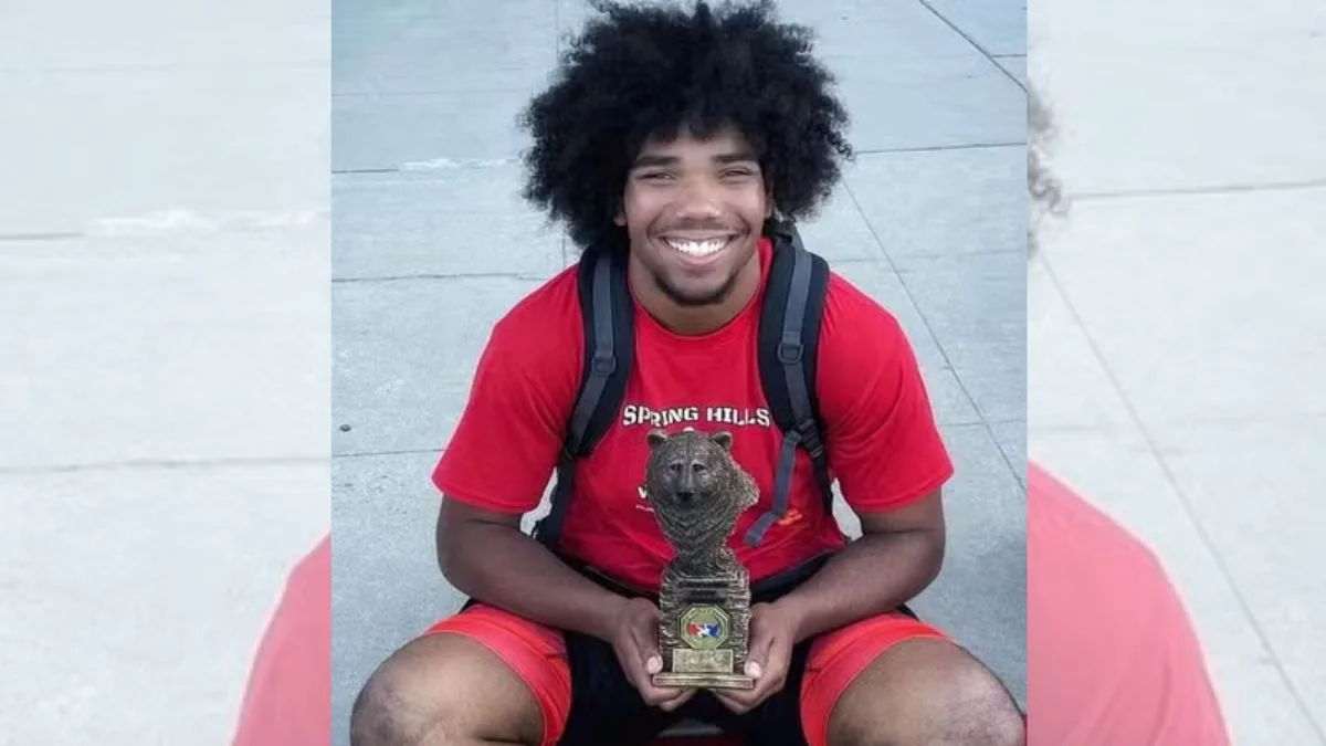 Lutador de 19 anos morre durante trilha com amigos na Califórnia