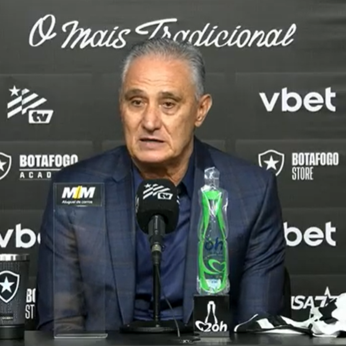 Tite é apresentado no Botafogo e define objetivo para a temporada: 'Permite ambição'