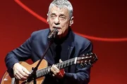 Ameaça de morte: advogados de Chico Buarque revelam detalhes da denúncia