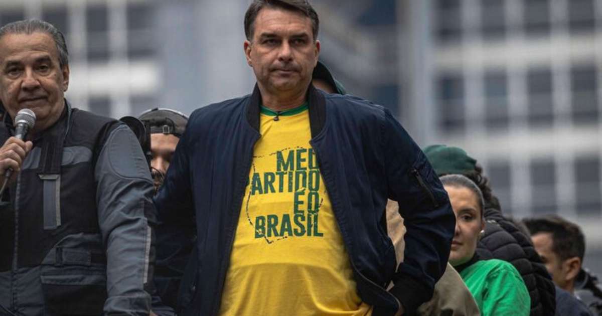 PF investiga desvio de emendas negociadas entre assessora de Flávio Bolsonaro e condenado por morte de Marielle Franco