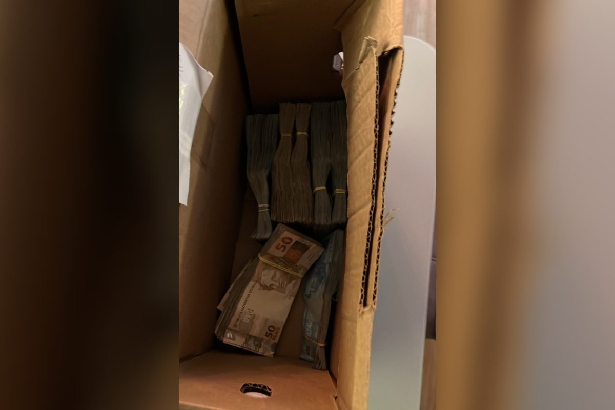 Desvio de R$ 40 milhões: PF acha dinheiro vivo em ação contra fraude no CFO