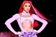 Imagem da matéria: Pabllo Vittar dá risada após fã alfinetar Ana Castela em show: "Ela ouviu"