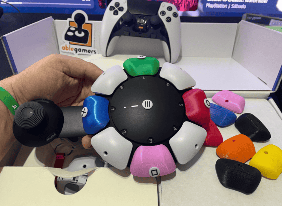 Tecnologia ajuda pessoas com deficiência por meio dos videogames
