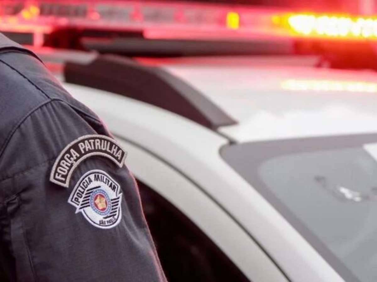 Homem morre baleado por PM durante ocorrência de surto psicótico em apartamento no Ipiranga