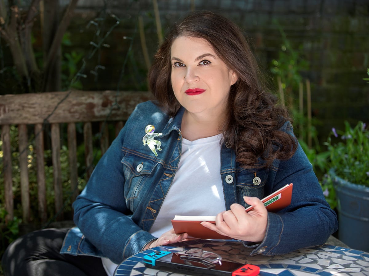Crítica de The Strangers, de Naomi Alderman – de onde veio essa nova espécie estranha?