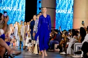 Mikaela Gomes desfila no Metrópoles Catwalk nesta quarta-feira (16/9)