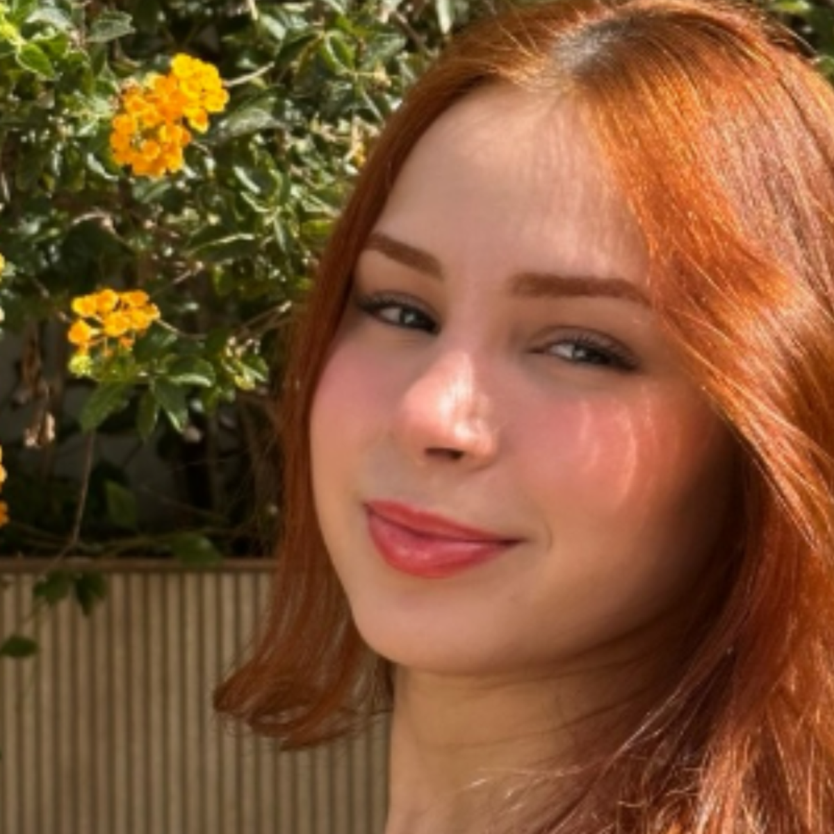 Influenciadora Duda Alves morre aos 22 anos em Brasília