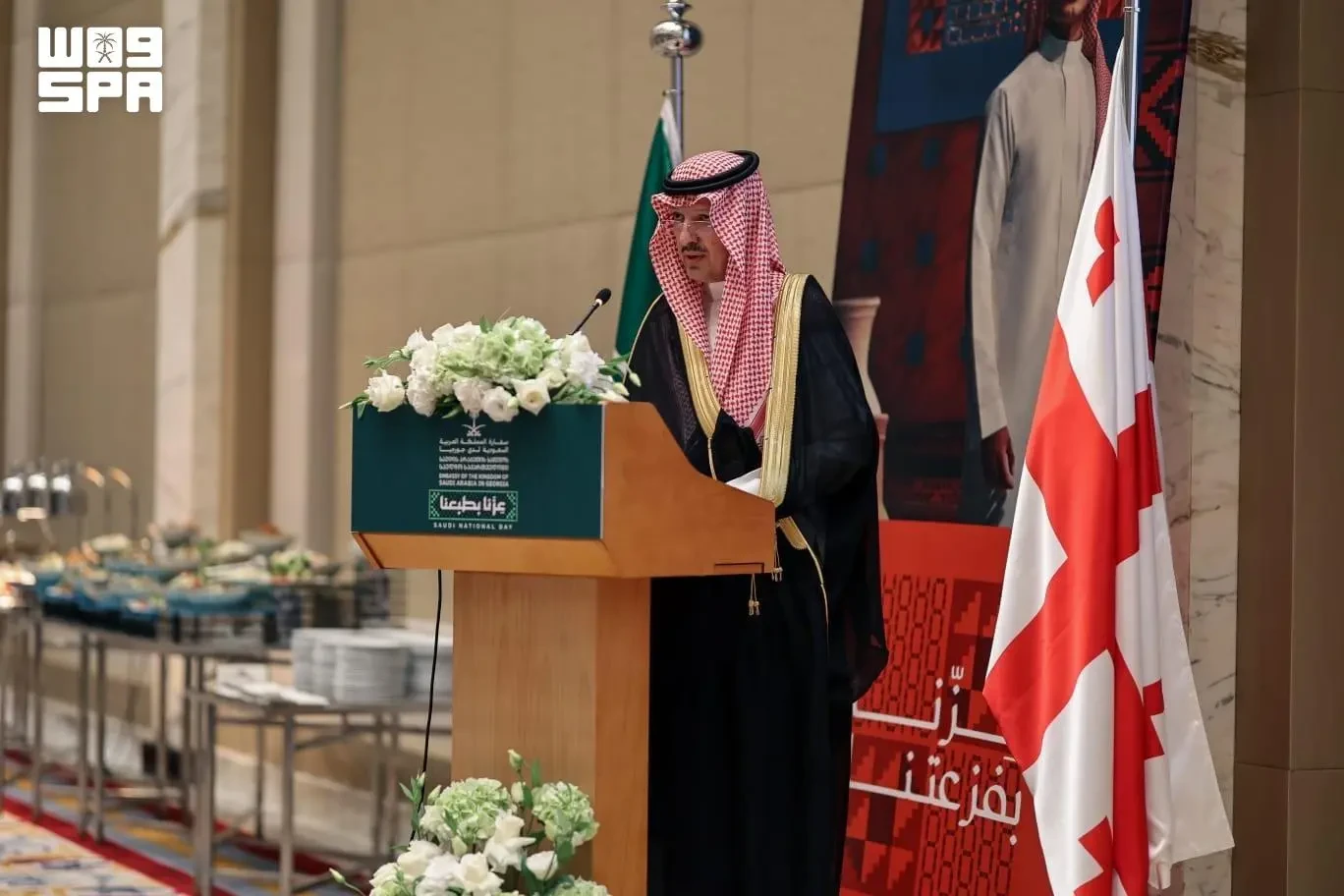 Ministro das Relações Exteriores da Arábia Saudita pede implementação do plano de paz para Gaza e renova o impulso pela independência palestina