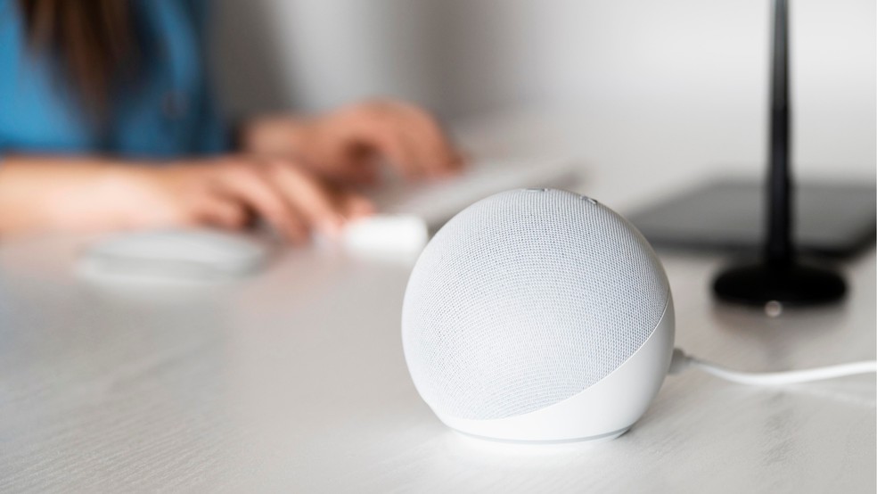 6 funções da Alexa que ajudam a economizar energia em casa