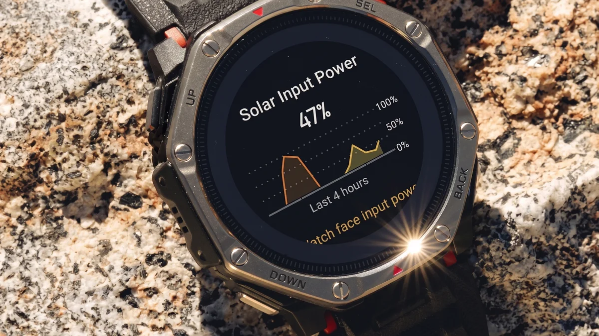 Amazfit smartwatch solar