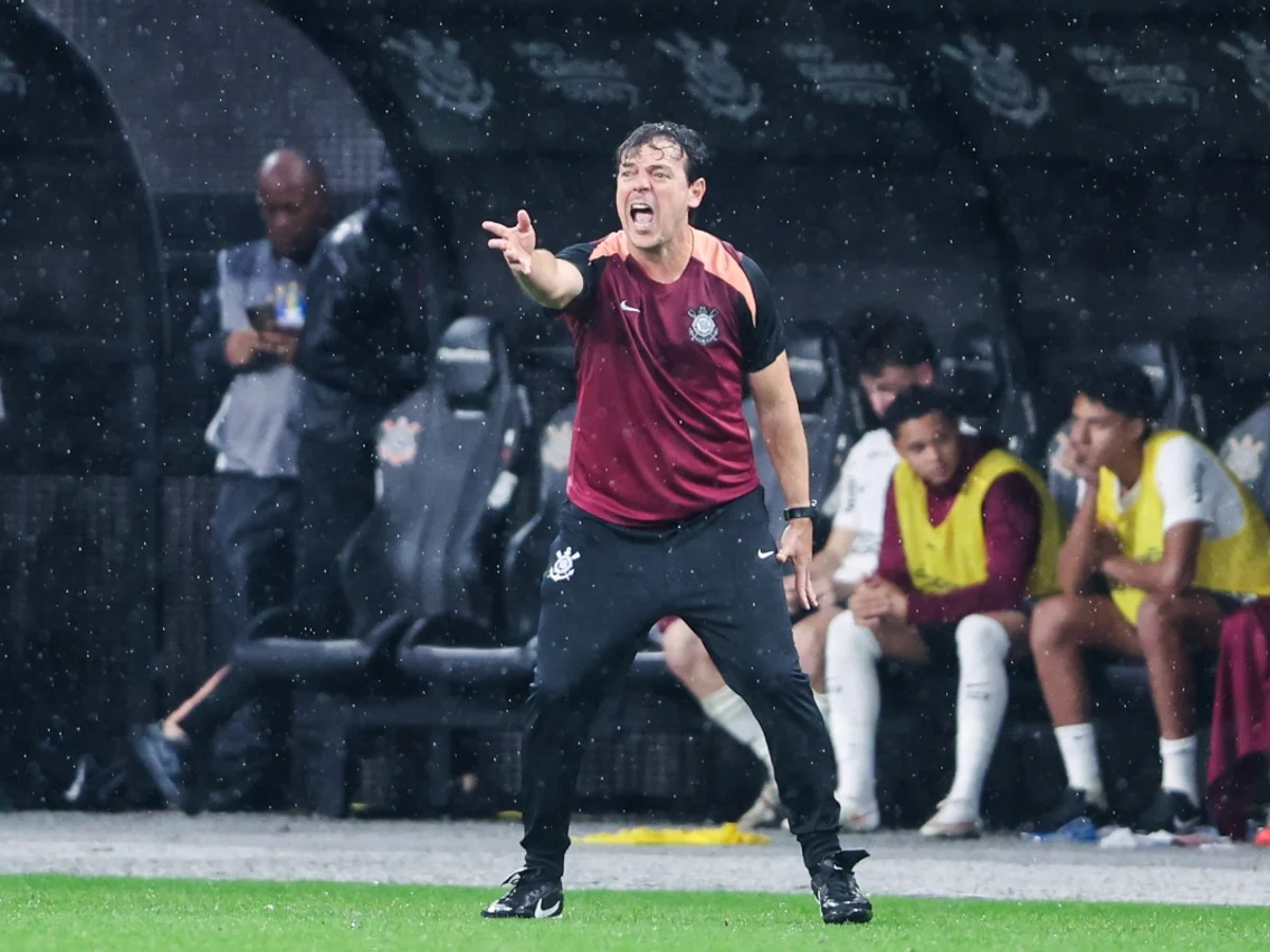 Diniz admite momento ruim no Corinthians: "Tristeza e revolta profunda"