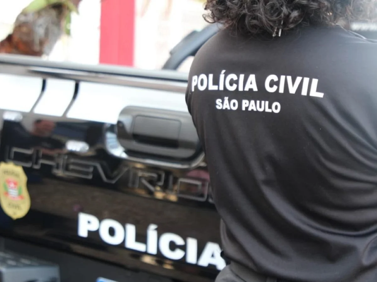 Polícia procura suspeito de abusar sexualmente de três crianças no litoral