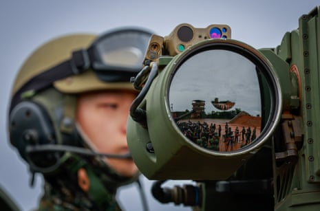 Taiwanese soldiers use a variant of the US-made Abrams tanks during drills in July 2025.