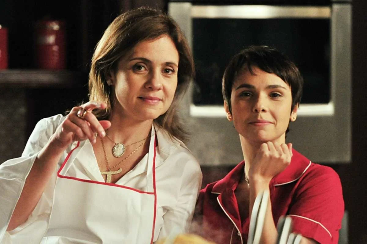 Débora Falabella revela quando elenco fechou contrato para Avenida Brasil 2